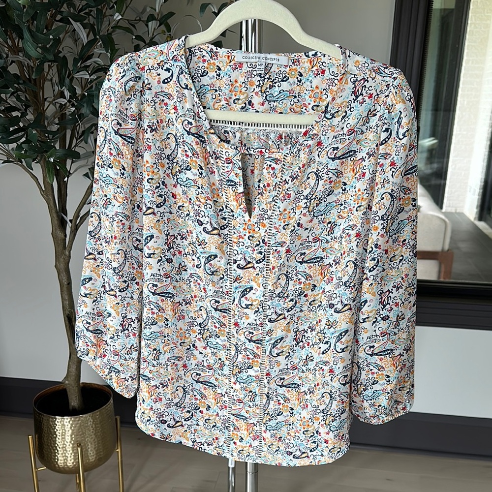 Collective Concepts Cream 3/4 Sleeve Buttoned Blouse with Bib Collar
